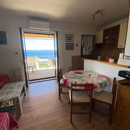 Apartment Martinic 1839